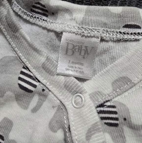 Nordstrom Baby Footie Onesie - Picture 3 of 3